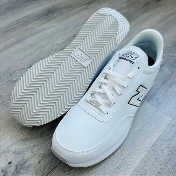 NWT New Balance 720 - Picture 2 of 8